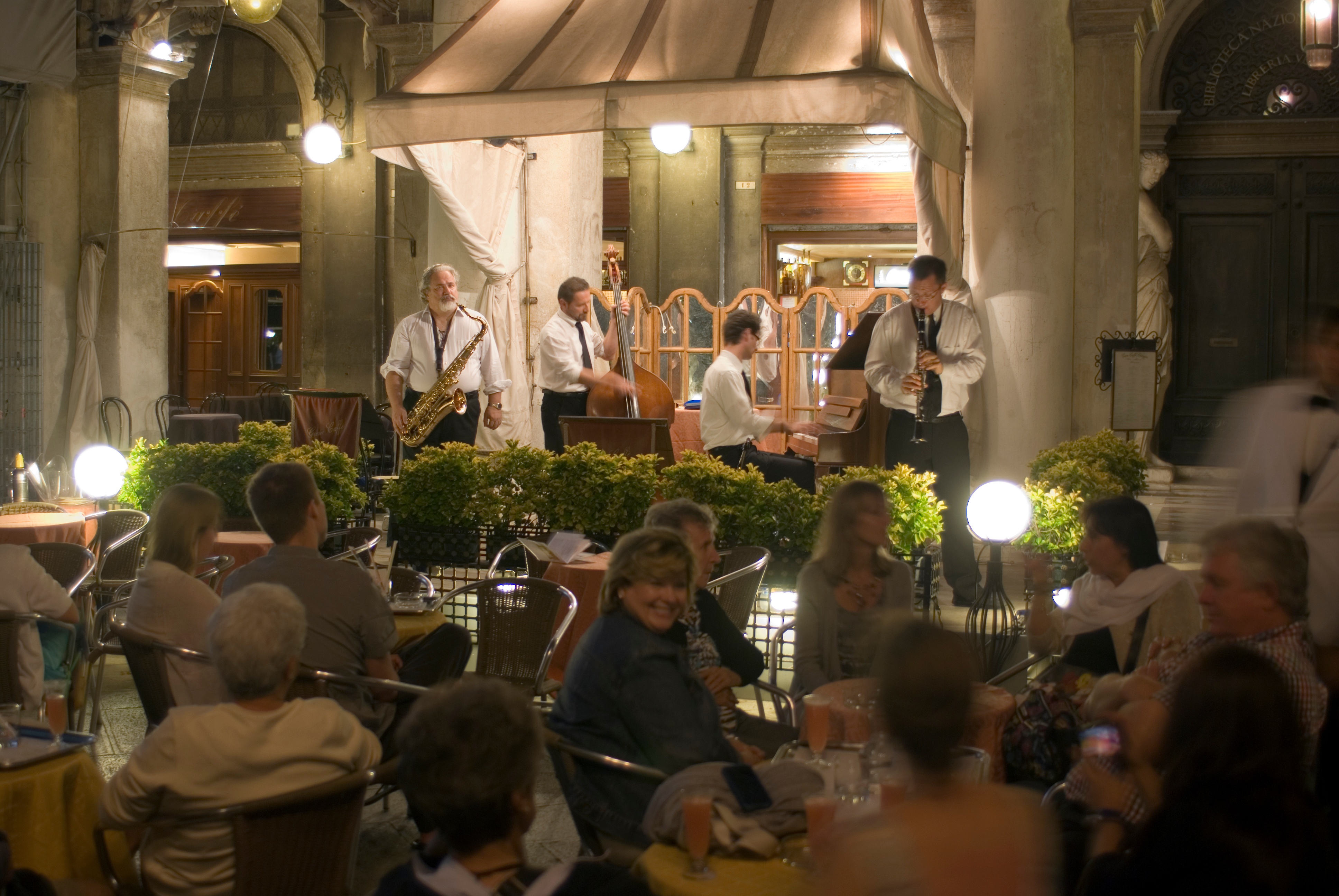 Band-at-the-St.-Mark's-Square-in-Venice,-Italy-458735151_3872x2592